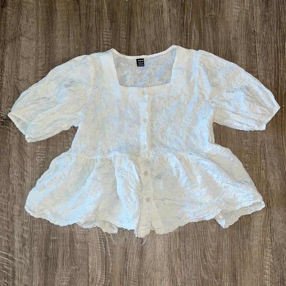 SHEIN cream prive square neck puff sleeve peplum lace blouse small S